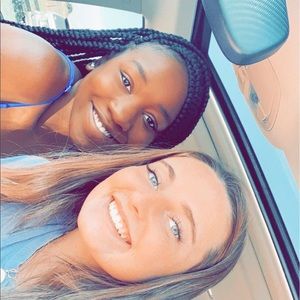 Meet your Posher, Takayla